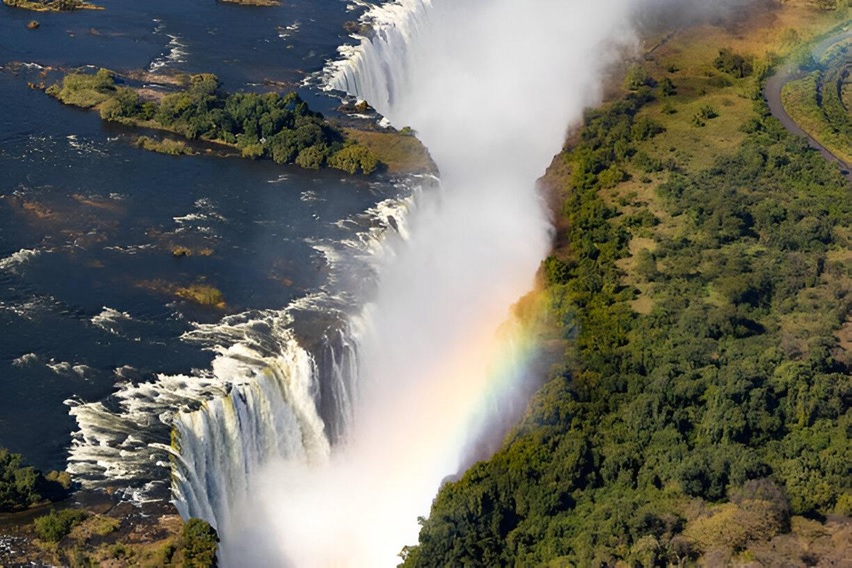 Highest 4 Should-Do Actions in Victoria Falls, Zimbabwe – P Bus Excursion Highest 4 Should-Do Actions in Victoria Falls, Zimbabwe – P Bus Excursion